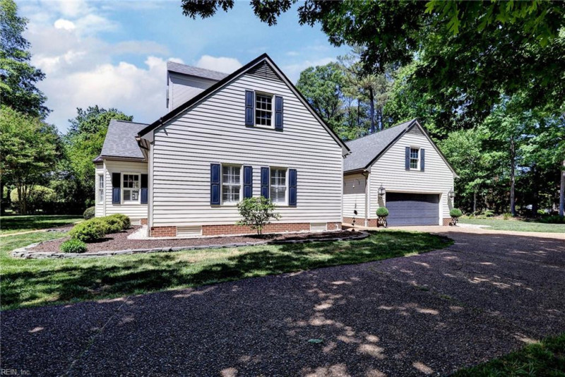 Photo 39 of 50 residential for sale in James City County virginia