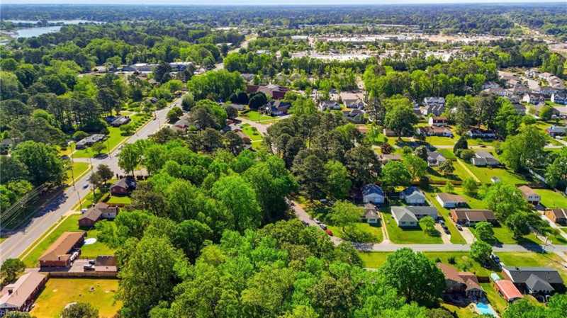 Photo 41 of 45 residential for sale in Chesapeake virginia