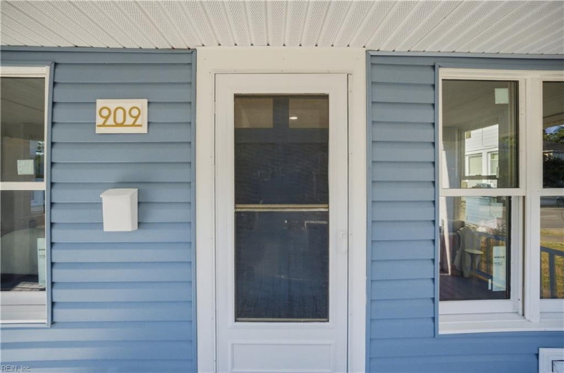 Photo 3 of 23 residential for sale in Norfolk virginia Photo 3 of 23 residential for sale in Norfolk virginia