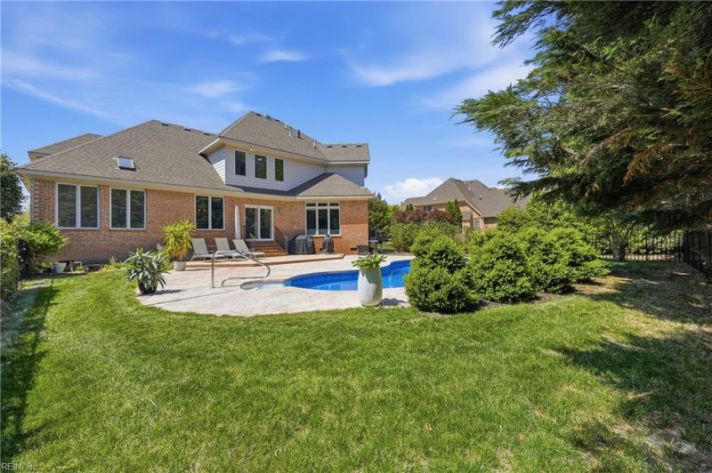 Photo 21 of 24 residential for sale in Chesapeake virginia