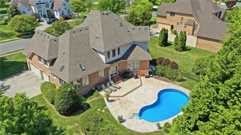 Photo 22 of 24 residential for sale in Chesapeake virginia
