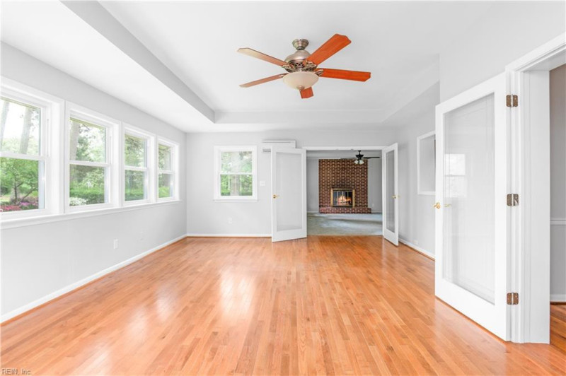 Photo 10 of 45 residential for sale in Virginia Beach virginia