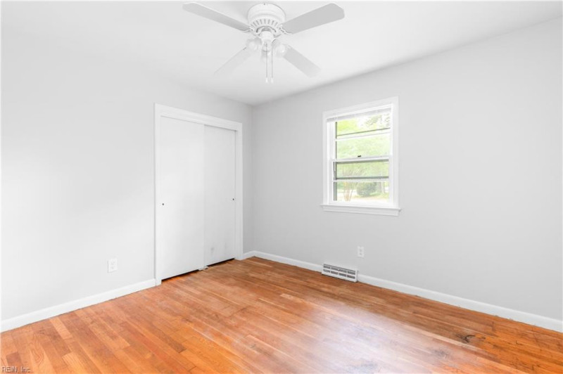 Photo 34 of 45 residential for sale in Virginia Beach virginia