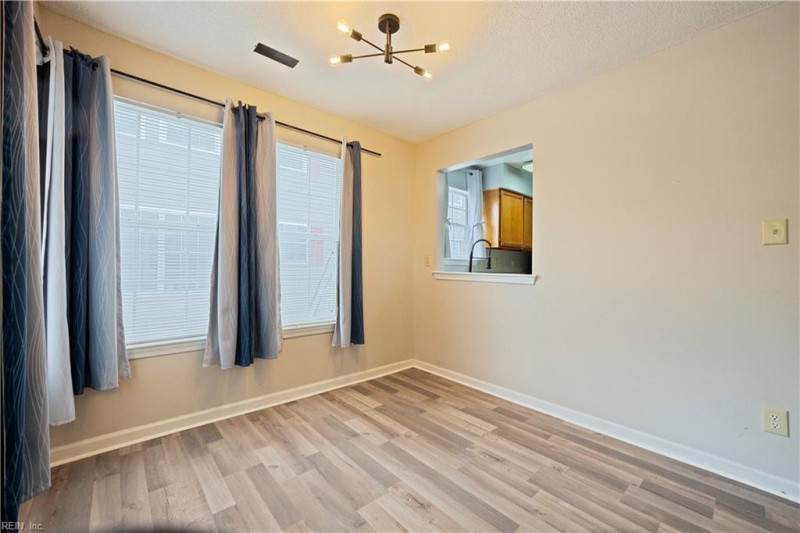Photo 13 of 26 residential for sale in Newport News virginia