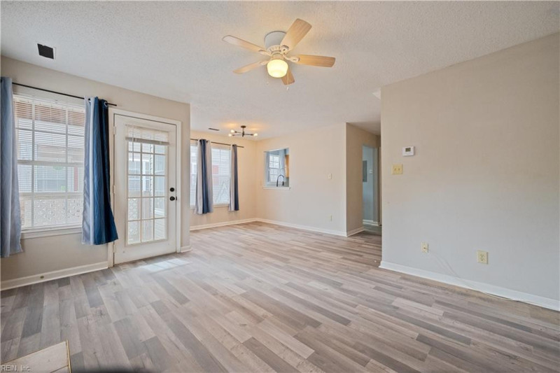 Photo 16 of 26 residential for sale in Newport News virginia
