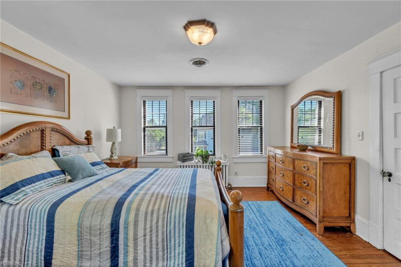 Photo 36 of 49 residential for sale in Norfolk virginia Photo 36 of 49 residential for sale in Norfolk virginia