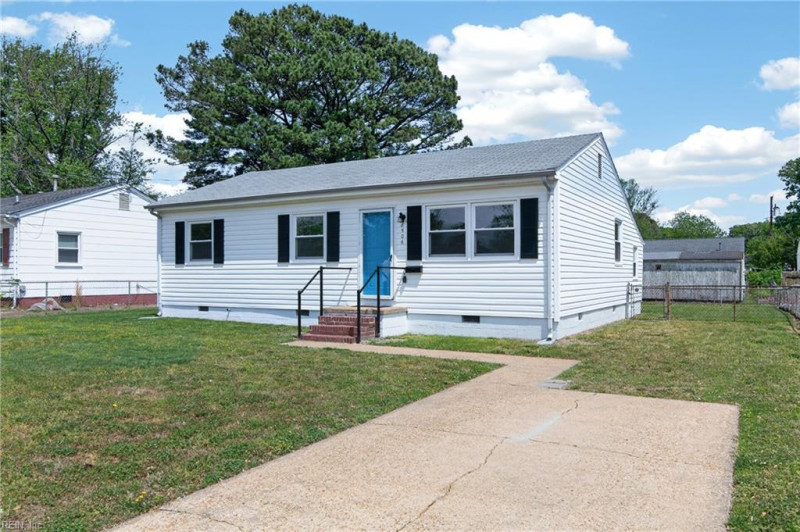 Photo 2 of 22 residential for sale in Hampton virginia