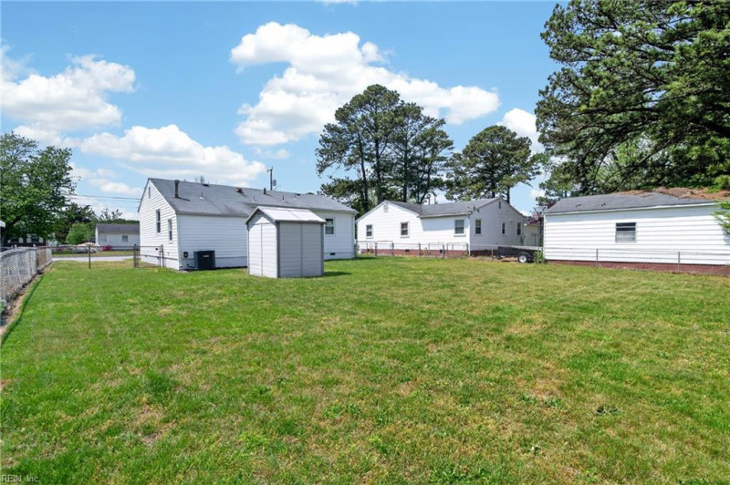 Photo 21 of 22 residential for sale in Hampton virginia