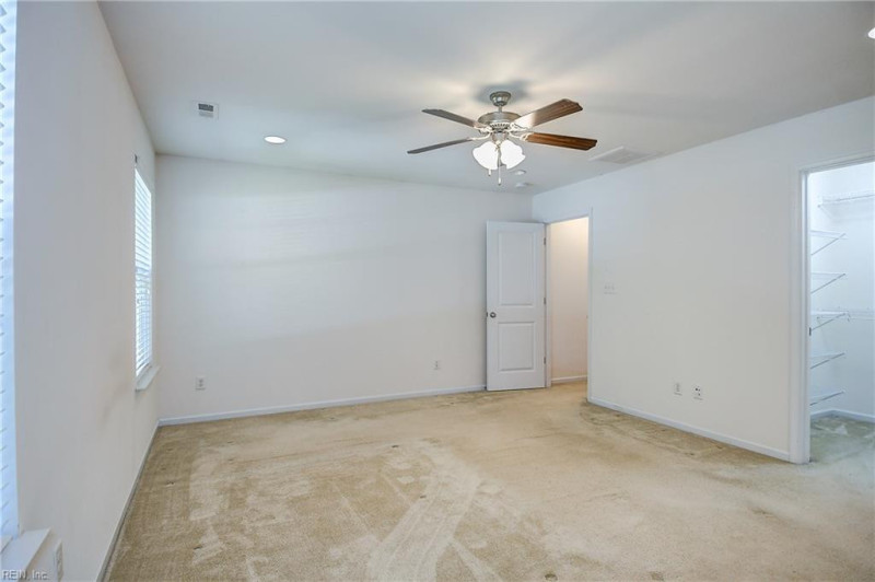 Photo 36 of 40 residential for sale in Chesapeake virginia Photo 36 of 40 residential for sale in Chesapeake virginia
