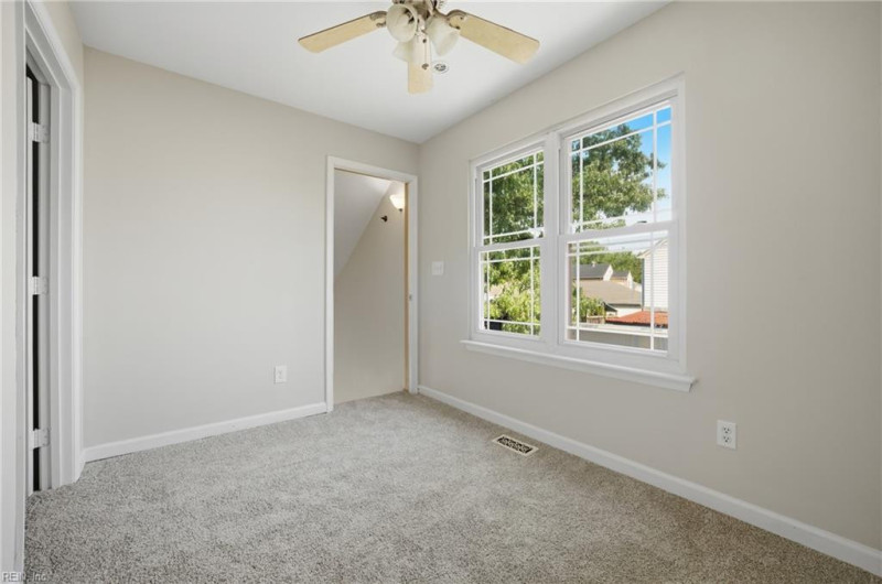 Photo 26 of 47 residential for sale in Virginia Beach virginia