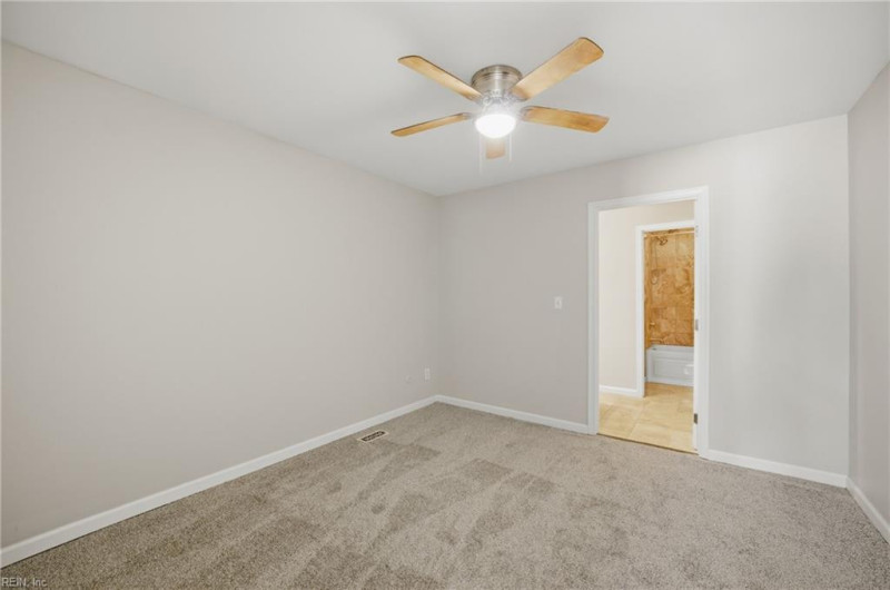 Photo 27 of 47 residential for sale in Virginia Beach virginia