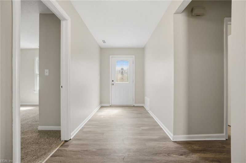 Photo 9 of 47 residential for sale in Virginia Beach virginia