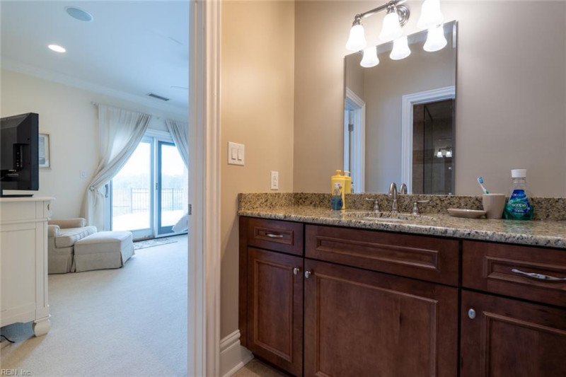 Photo 33 of 50 residential for sale in Chesapeake virginia Photo 33 of 50 residential for sale in Chesapeake virginia