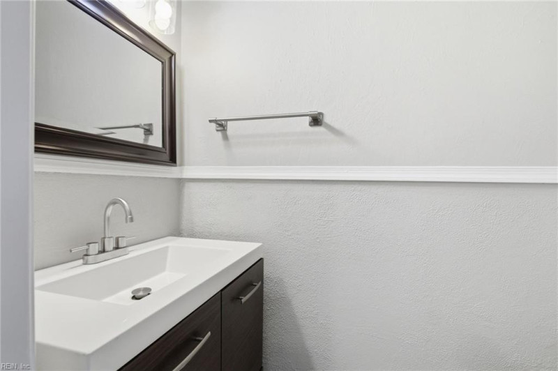 Photo 7 of 15 residential for sale in Newport News virginia