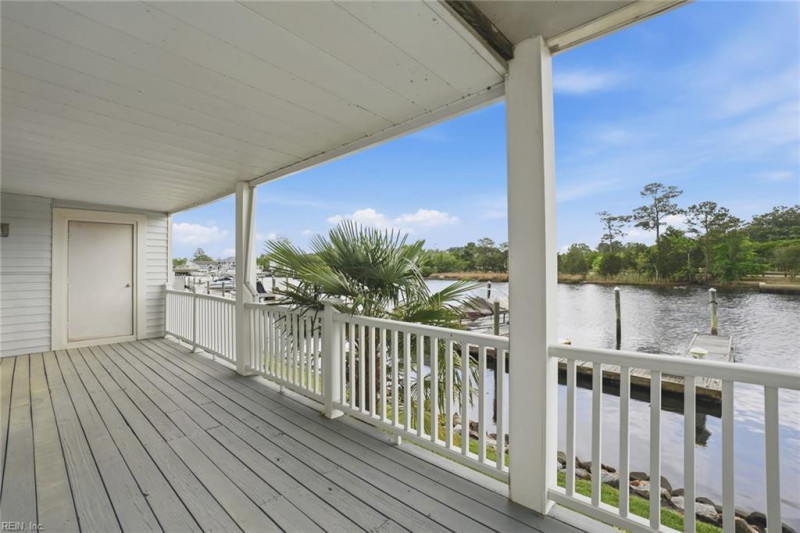 Photo 12 of 33 residential for sale in Chesapeake virginia