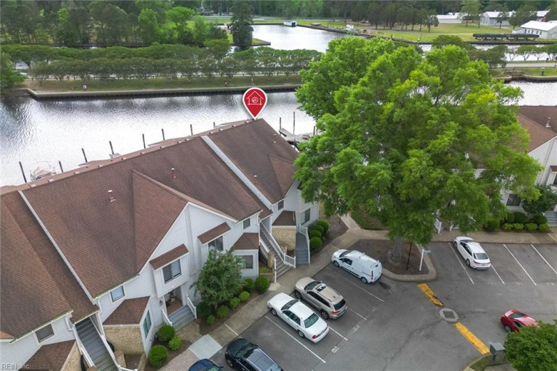 Photo 32 of 33 residential for sale in Chesapeake virginia