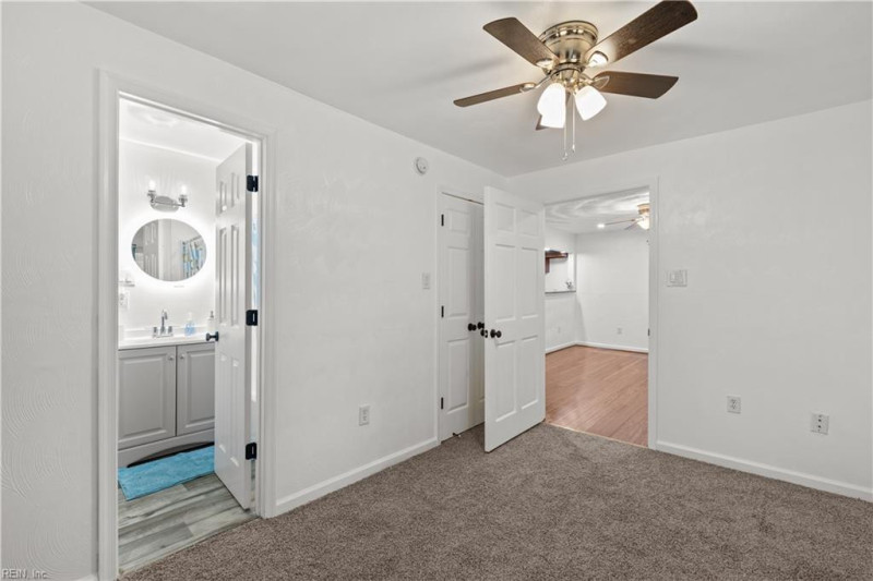 Photo 19 of 28 residential for sale in Portsmouth virginia