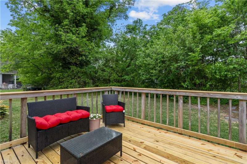 Photo 21 of 28 residential for sale in Portsmouth virginia