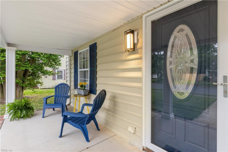Photo 3 of 28 residential for sale in Portsmouth virginia