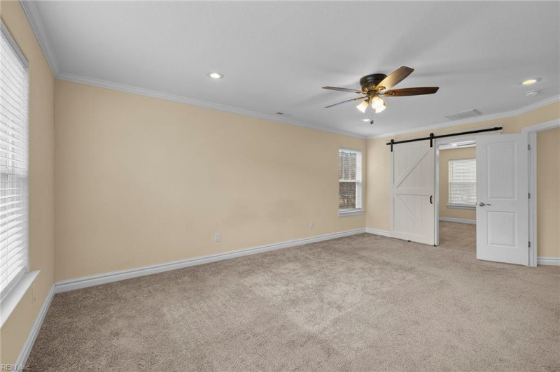 Photo 12 of 27 residential for sale in Hampton virginia