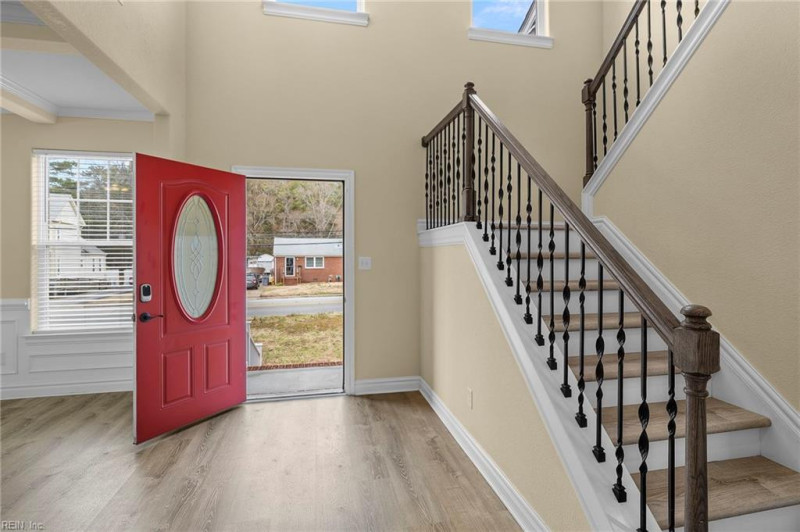 Photo 7 of 27 residential for sale in Hampton virginia