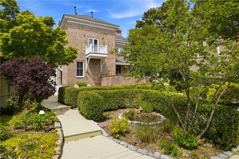 Photo 11 of 47 residential for sale in Norfolk virginia Photo 11 of 47 residential for sale in Norfolk virginia