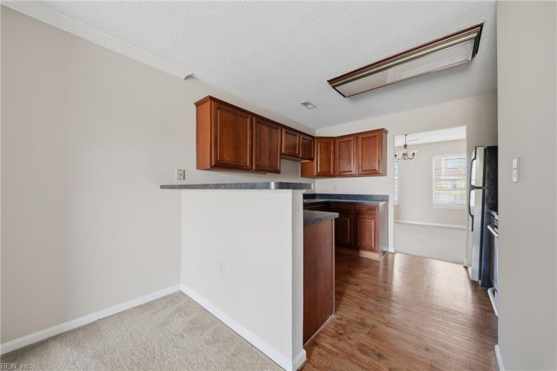 Photo 10 of 44 residential for sale in Norfolk virginia