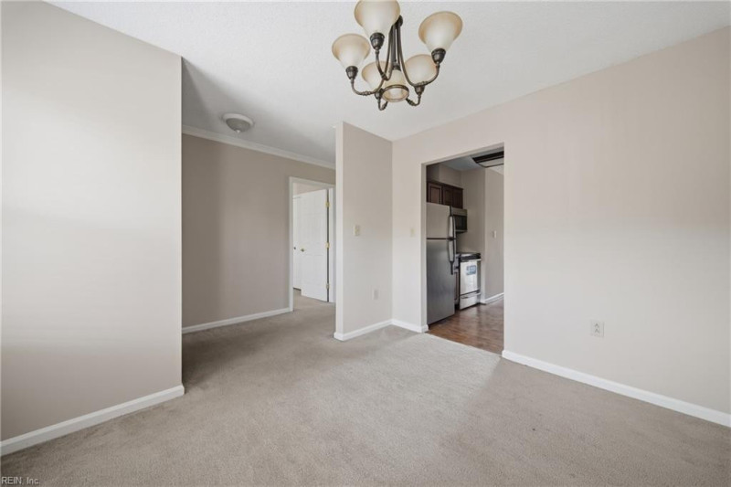 Photo 13 of 44 residential for sale in Norfolk virginia