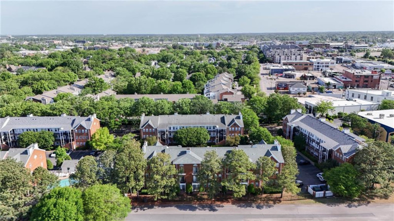 Photo 33 of 44 residential for sale in Norfolk virginia