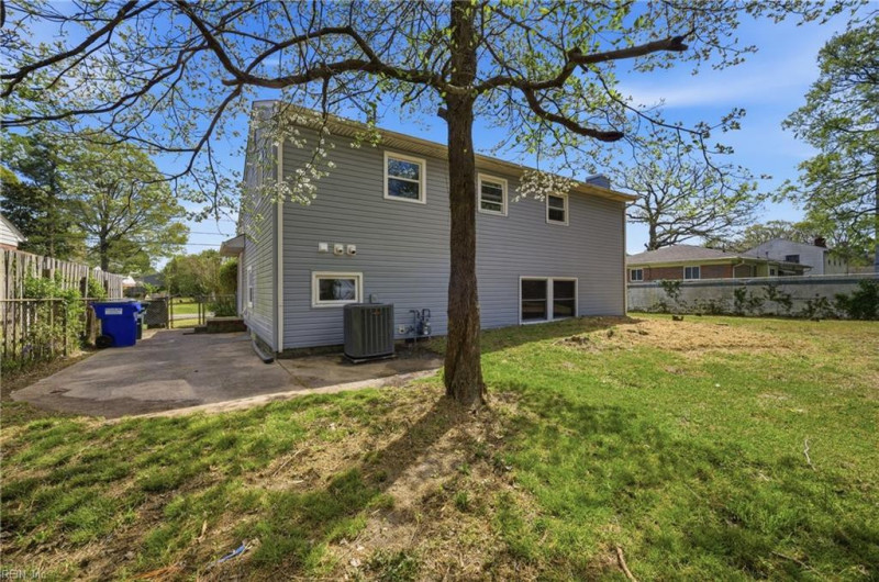 Photo 31 of 35 residential for sale in Norfolk virginia Photo 31 of 35 residential for sale in Norfolk virginia