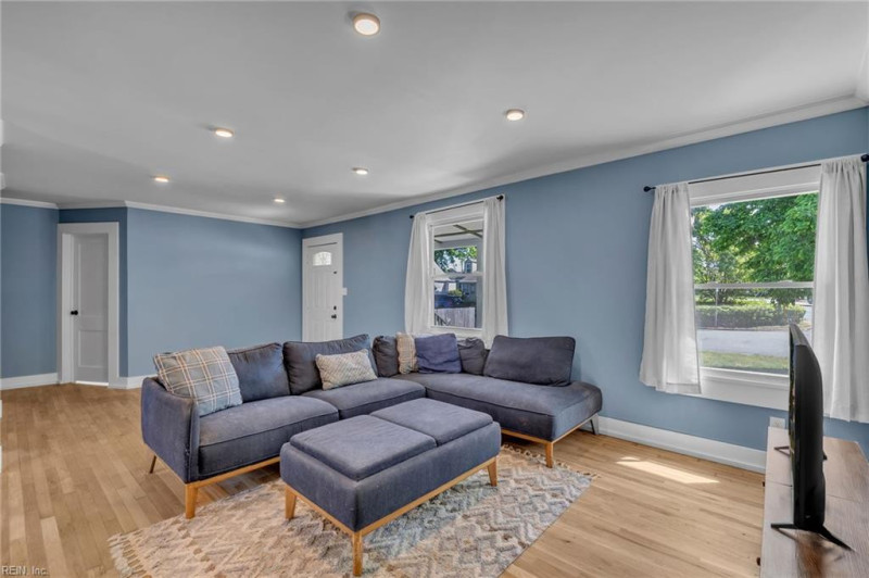 Photo 28 of 39 residential for sale in Hampton virginia Photo 28 of 39 residential for sale in Hampton virginia
