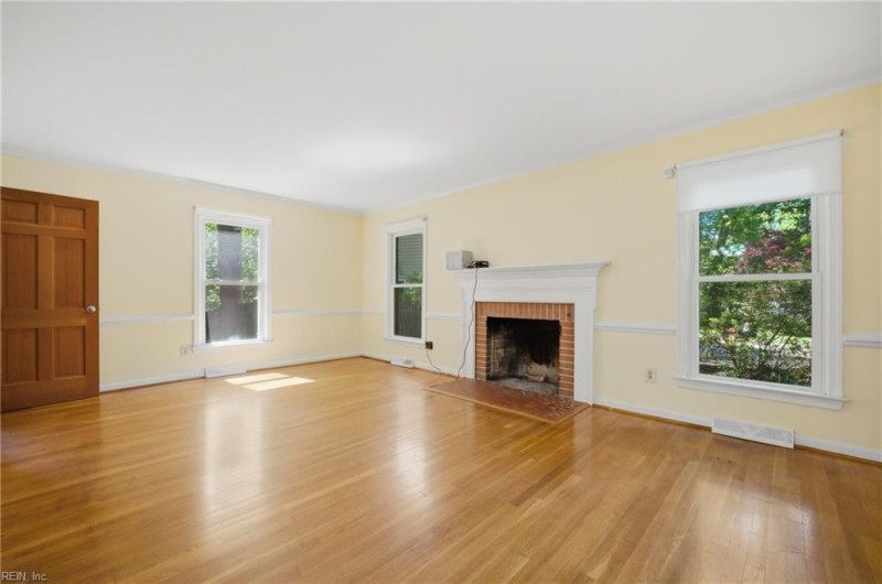 Photo 2 of 16 residential for sale in Newport News virginia