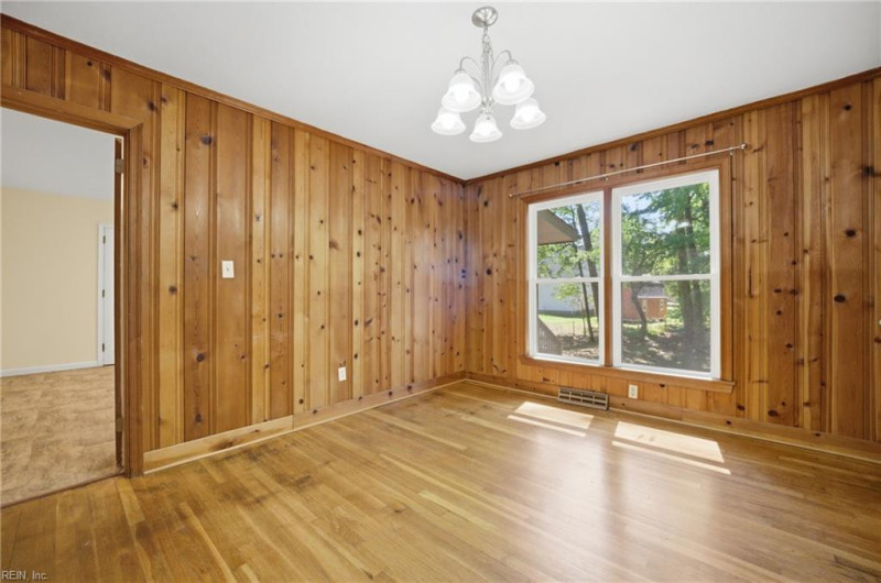 Photo 4 of 16 residential for sale in Newport News virginia