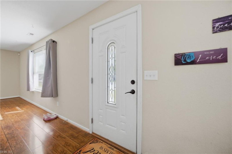 Photo 7 of 29 residential for sale in Chesapeake virginia Photo 7 of 29 residential for sale in Chesapeake virginia