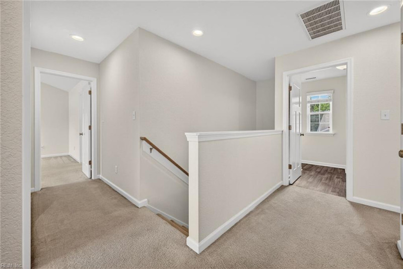Photo 17 of 35 residential for sale in Suffolk virginia