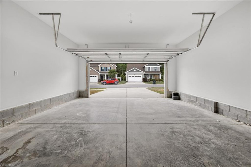 Photo 31 of 35 residential for sale in Suffolk virginia