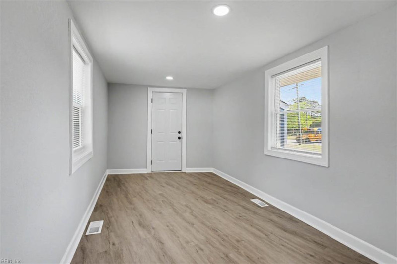 Photo 16 of 29 residential for sale in Norfolk virginia Photo 16 of 29 residential for sale in Norfolk virginia