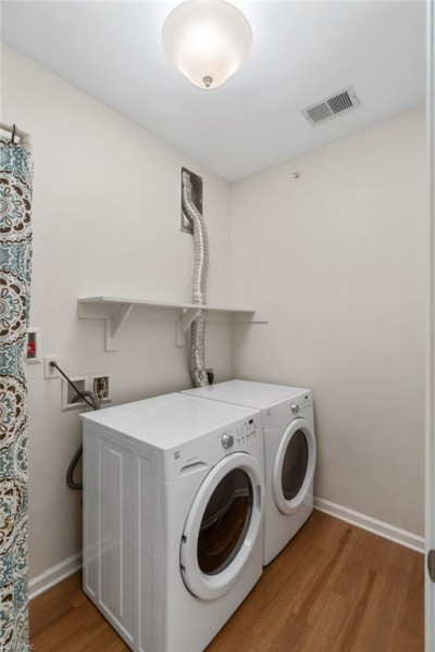 Photo 11 of 21 residential for sale in Chesapeake virginia