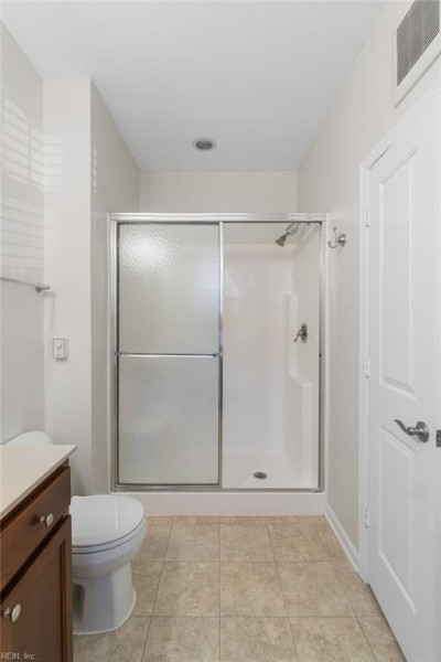 Photo 15 of 21 residential for sale in Chesapeake virginia