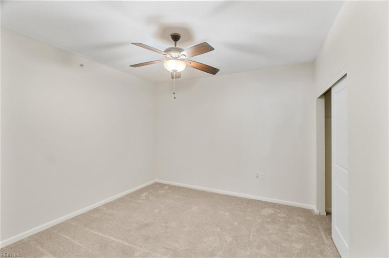 Photo 17 of 21 residential for sale in Chesapeake virginia