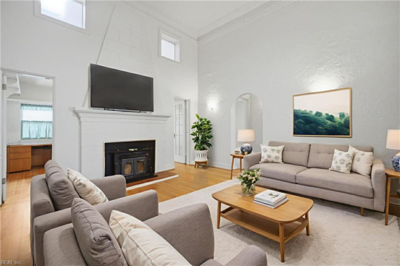 Photo 2 of 44 residential for sale in Norfolk virginia