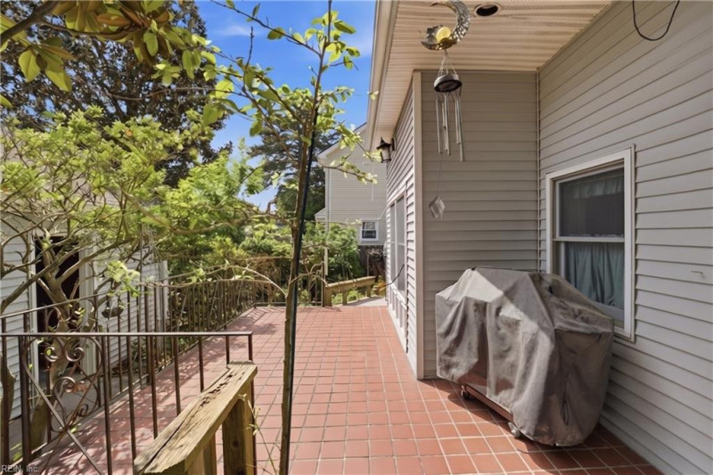 Photo 29 of 44 residential for sale in Norfolk virginia