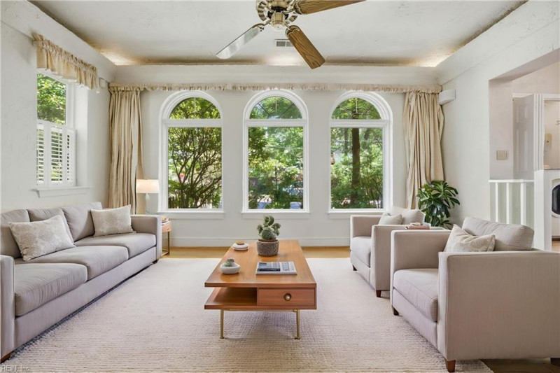Photo 5 of 44 residential for sale in Norfolk virginia