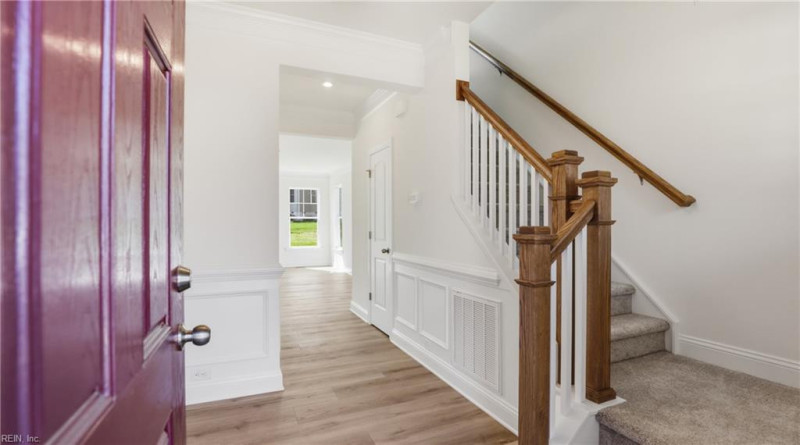 Photo 2 of 50 residential for sale in Gloucester County virginia