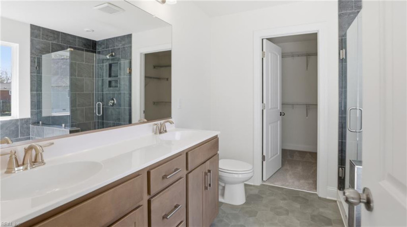 Photo 31 of 50 residential for sale in Gloucester County virginia