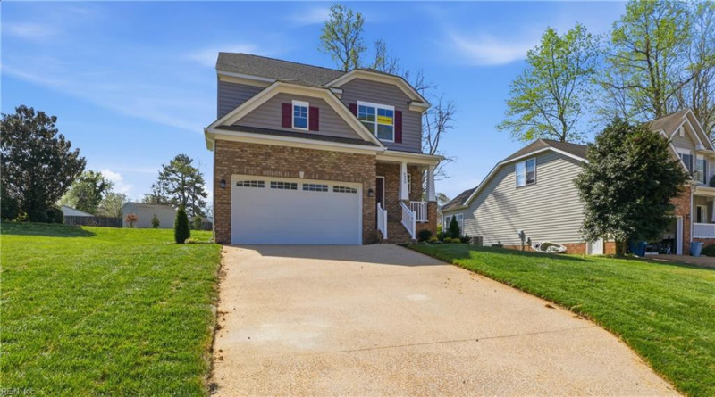 Photo 42 of 50 residential for sale in Gloucester County virginia