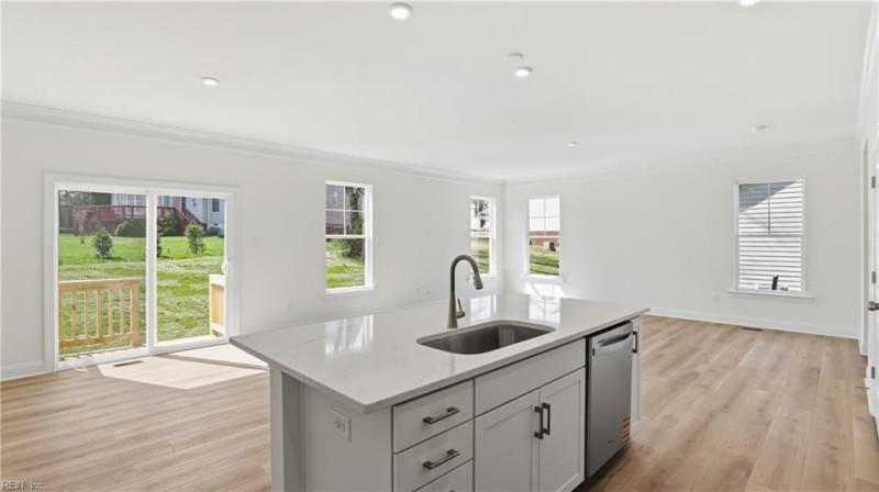 Photo 9 of 50 residential for sale in Gloucester County virginia