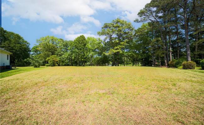 2035 Foxs Lair Trail, Norfolk, VA 23518