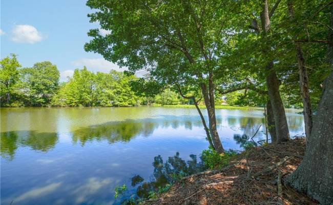 2035 Foxs Lair Trail, Norfolk, VA 23518