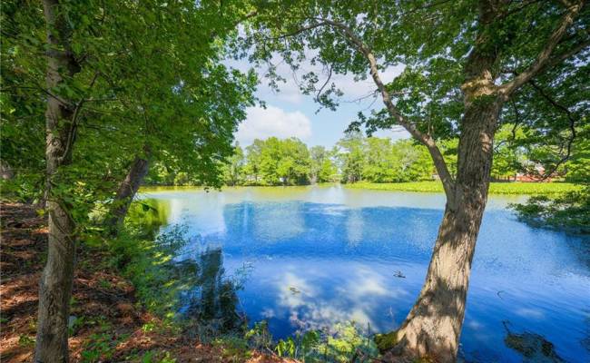 2035 Foxs Lair Trail, Norfolk, VA 23518
